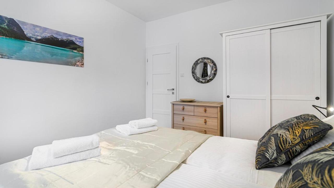 Four Lions - Billberry Apartments Gdansk Luaran gambar